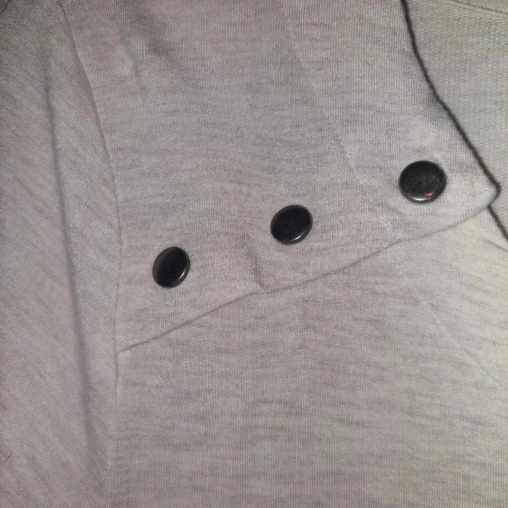 CAbi Snap Shoulder Sweatshirt Size Medium - Picture 3 of 6